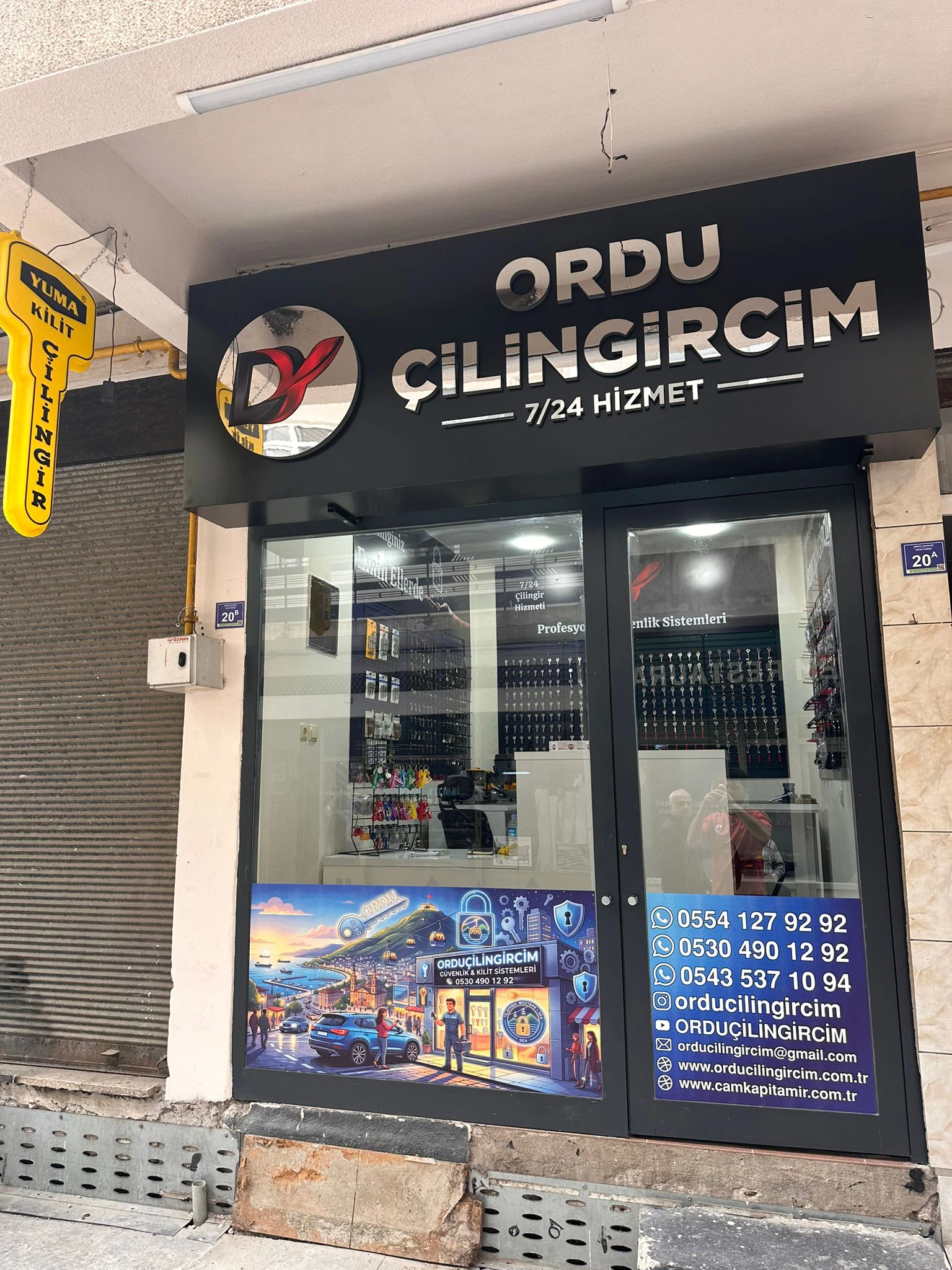 En Güvenli Kapı Türleri Hangileridir? Evinizi Korumanın En Etkili Yolları